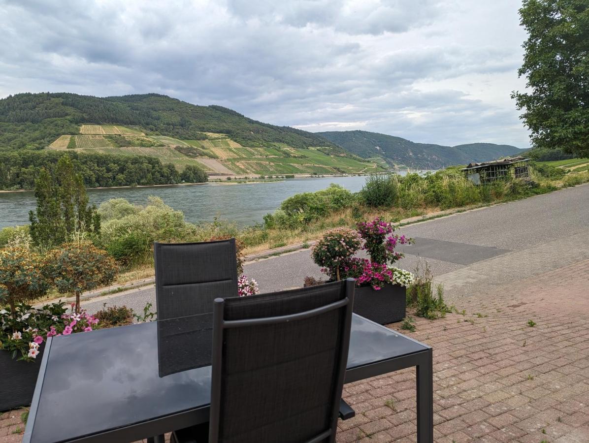 Ferienwohnung Rheinperle Niederheimbach Luaran gambar